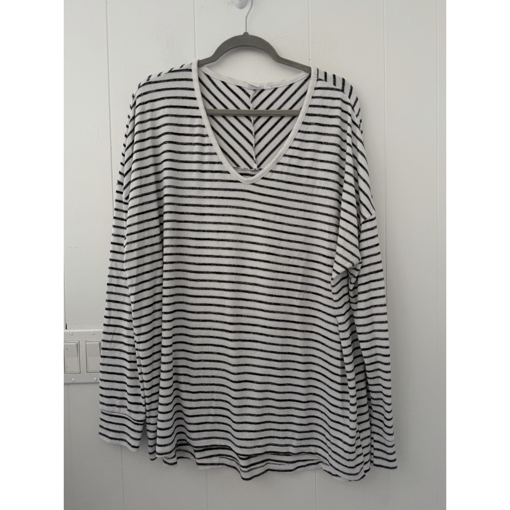 Gap Size XL Tall Womens Soft Knit Long Sleeve Back White Striped Hi Low Hem